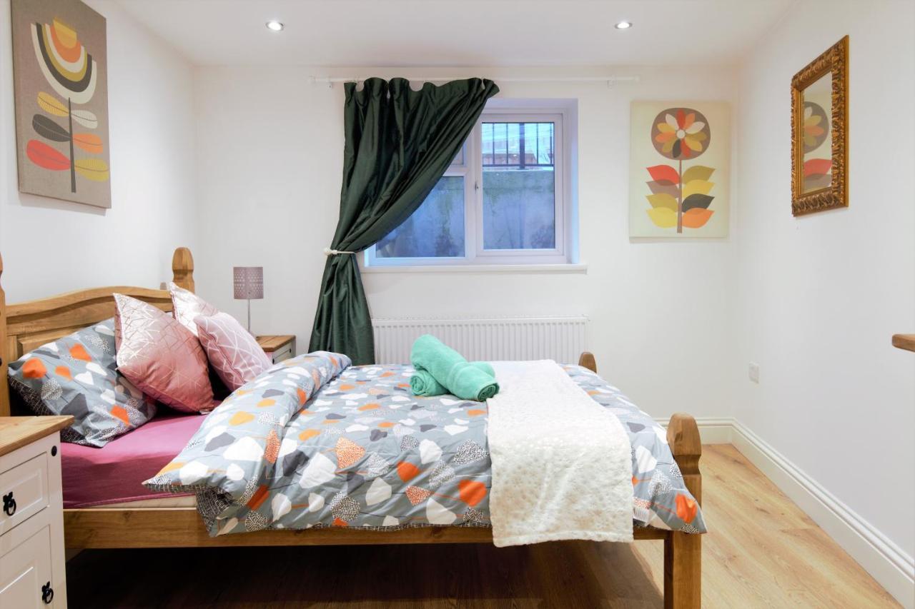 Stylish 2 Bedroom Apartment In The Heart Of Greenwich London Bagian luar foto