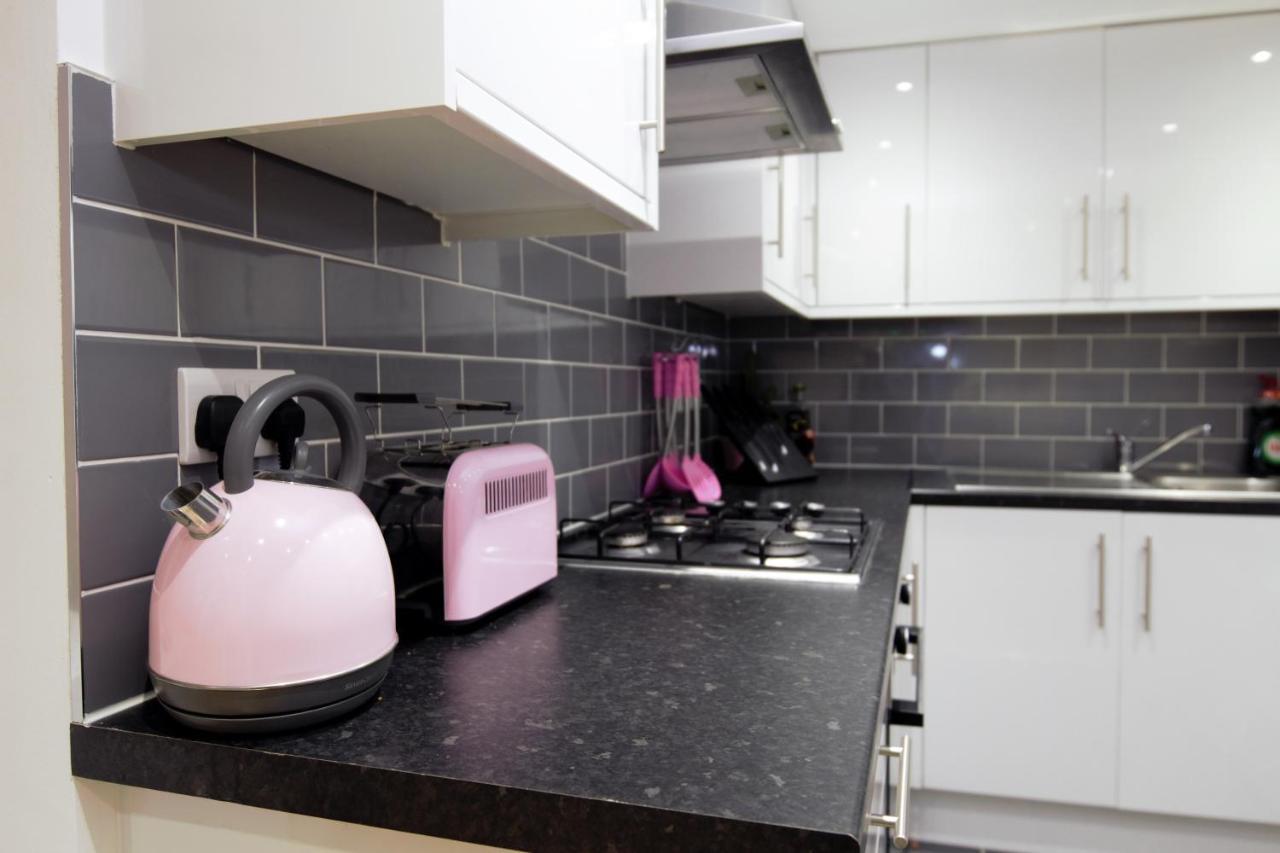 Stylish 2 Bedroom Apartment In The Heart Of Greenwich London Bagian luar foto