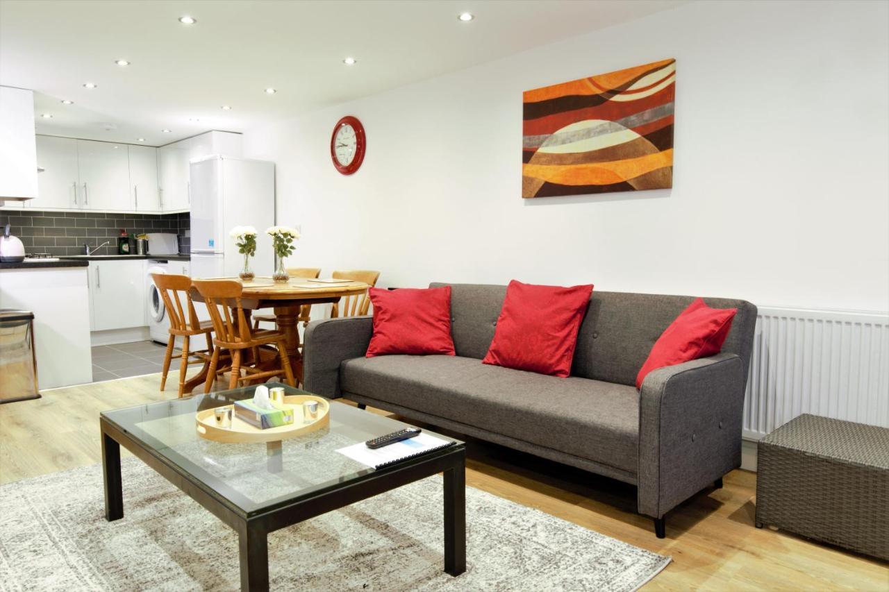 Stylish 2 Bedroom Apartment In The Heart Of Greenwich London Bagian luar foto