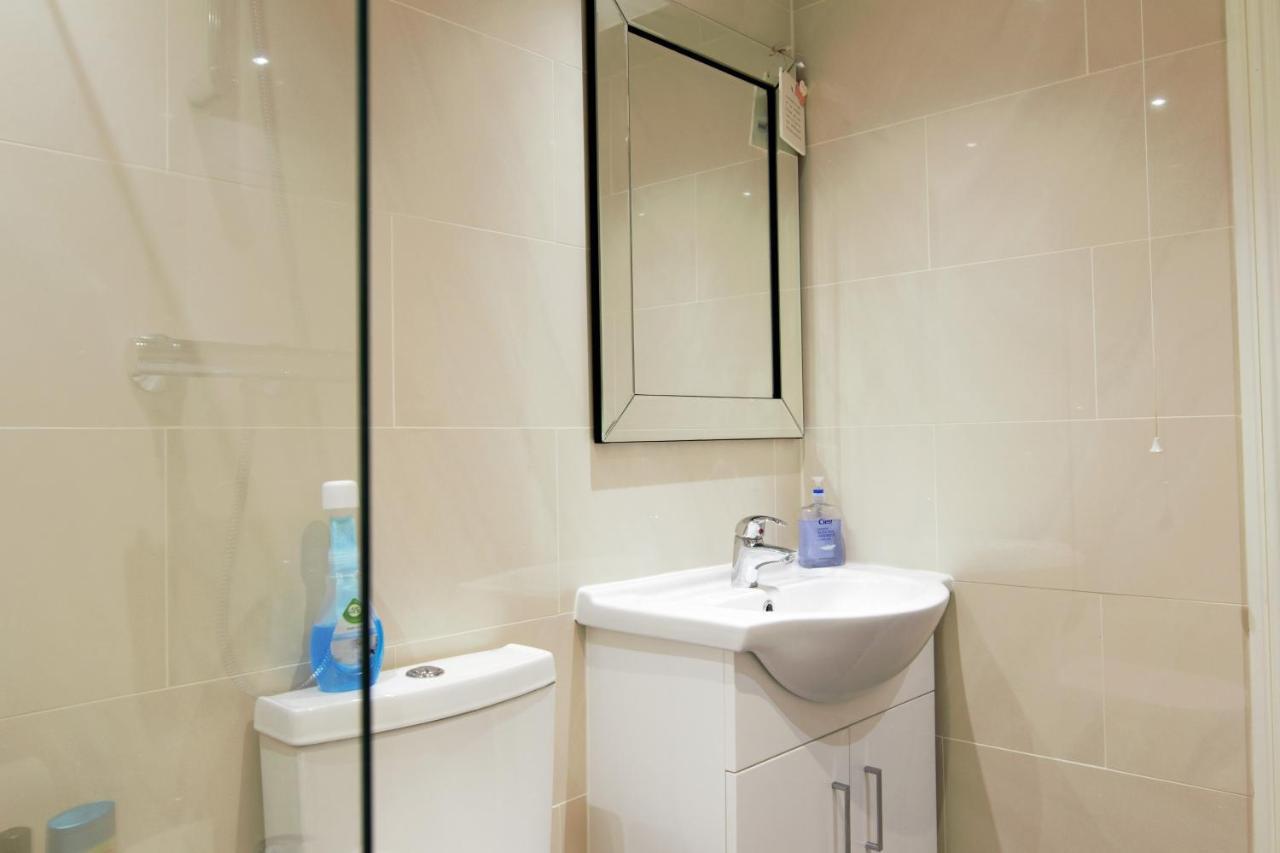 Stylish 2 Bedroom Apartment In The Heart Of Greenwich London Bagian luar foto